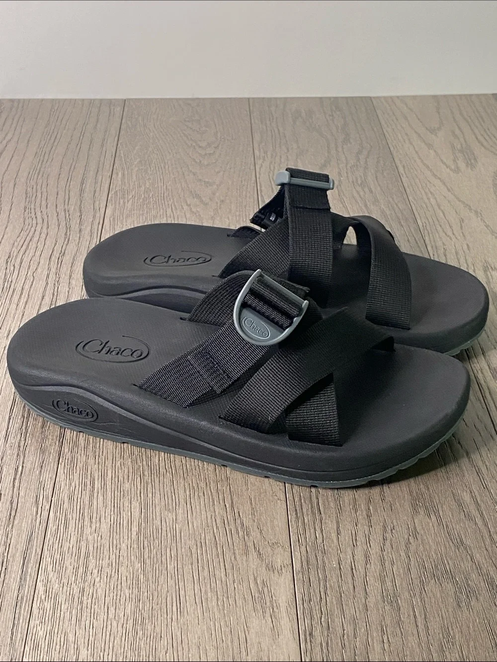 Chaco Black Slide Sandals with Adjustable Straps Men’s Size 9